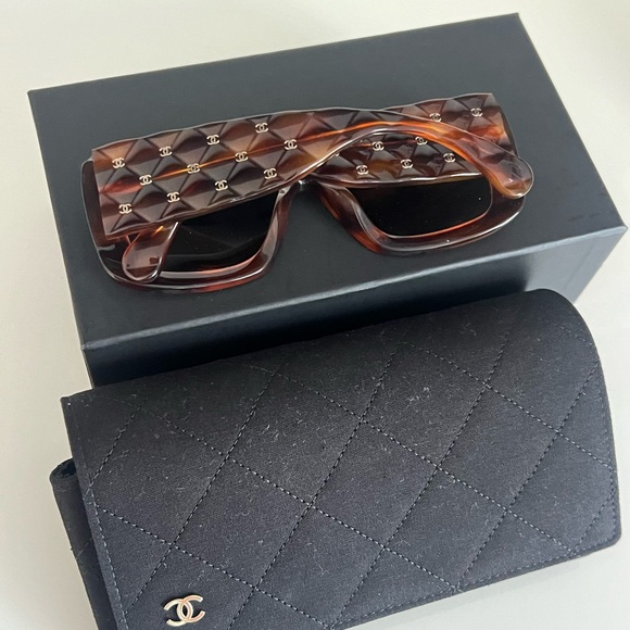 Chanel Brown Sunglasses - Picture 7 of 10